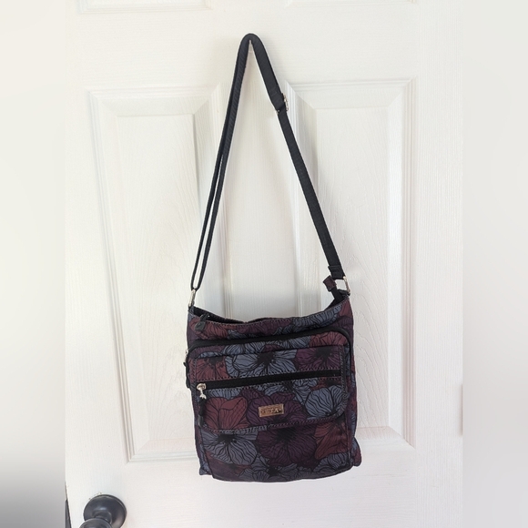 E.T.A. Crossbody Bag - Picture 7 of 16